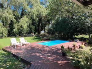 Casa Leo - Casa Con pileta en Zona Acantilados Para 4 PAX - Hola Sur