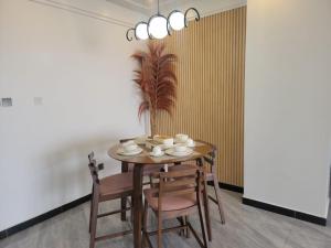 Cyan Homes - Beautiful 2 Bedroom Apartment at Staroot Residency Kilimani