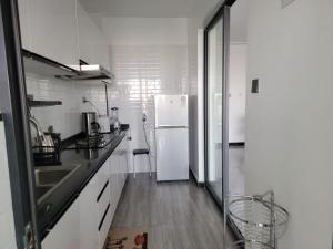 Cyan Homes - Beautiful 2 Bedroom Apartment at Staroot Residency Kilimani