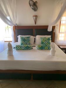 Seaesta At Savannah 2br