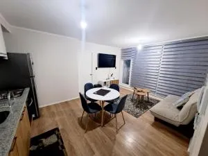 Comodo Dpto. 4to piso - 2P/2B Excelente Conectividad/Buen Sector - Brisas Del Sol - 塔尔卡瓦诺