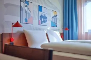 McDreams Hotel Stuttgart-City - Штутгарт