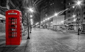 Apto-Flat privado com COZINHA, LAVANDERIA, BANHEIRO COM DUCHA e GARAGEM