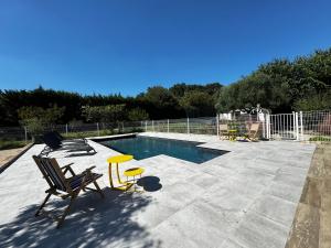Villas Villa - Piscine au sel - Terrain de Petanque - Jardin - Climatisation : photos des chambres