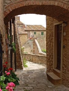 Deliziosa casetta con splendida vista sulle colline e il mare