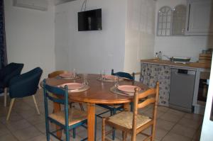 Appartements L'esquirou : photos des chambres