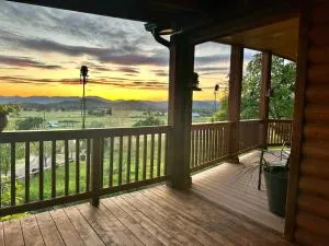 Cascade Sunset House - Crater Lake Adventures! - Eagle Point