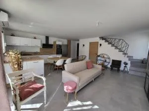 Mas du Magaou Pres de Marseille, Cassis, Aix-en-Provence - Auriol