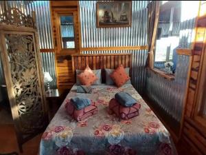 Windy Rose Farmhouse