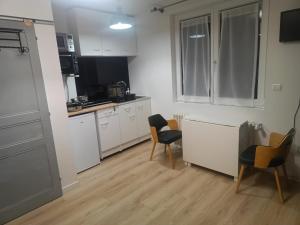 Appartements Studio quartier hopital et universite : photos des chambres