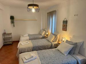 Nature House Almograve- Triple room with terrace and shared bathroom - Fishermens Trail