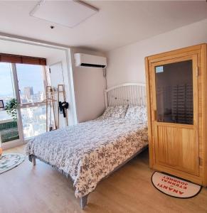 15 Full-option House