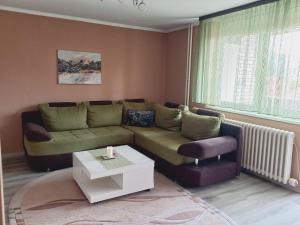 Mountain view apartment