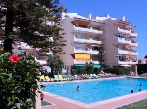 Parque Mourabel Oasis Village & Pe do Lago