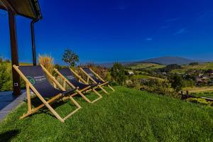 Maciejowe Wzgórze Domek z dwoma niezależnymi apartamentami ze SPA - Sauna, Jacuzzi, Tężnia, Izba Solna i Solankowa, Balia na wyłączność z hydromasażami