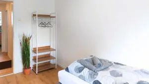 Ferienwohnung 3-4P l 2 SZ I Bad l Balkon l Bergblick l fußläufig zu Zeiss, Hensoldt - Unterkochen