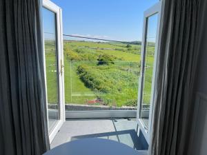 Woodlands Coastal Apartment