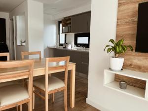 Depto Mili - Depto Zona Macrocentro Para 4 PAX Con Cochera - Hola Sur