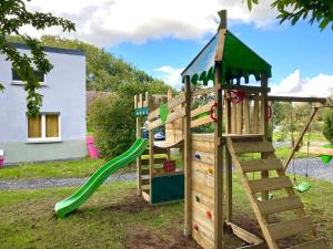 Maisons de vacances Maison au calme a 2,4km de la mer, kids friendly : photos des chambres
