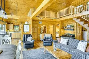 Peaceful Long Lake Cottage with Deck, Dock and Kayaks! - Baldwin