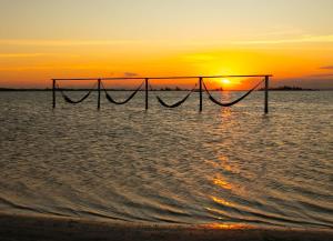 Golden lake arraial do cabo