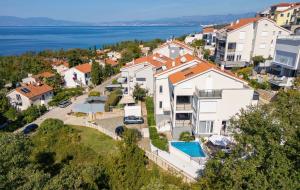 Apartment Sasso Bianco with the Private Pool 
