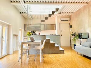 Luxury apartment, open space, Milano centro