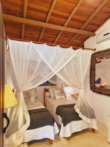 Mini Casa com Jacuzzi e Piscina