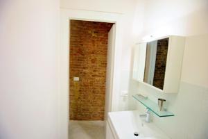 One-Bedroom Apartment room in Ca' di Paolo