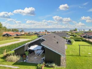 6 person holiday home in Sjølund-By Traum