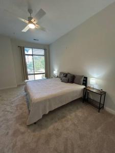 1 Bedroom Studio Townhouse in Uptown Charlotte