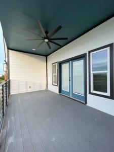 The Ocean Pearl Galveston