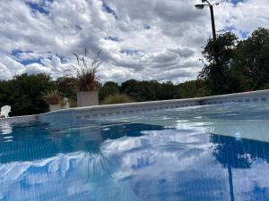 Pueblo Santo, Cabañas & Suites