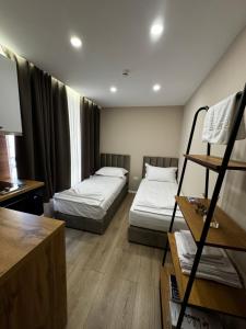 RoRa Studio Apartments