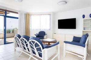 Penthouse in Oceanfront Villa - Next to the Beach