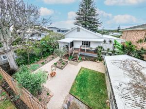 The Pines- Eco Beach House