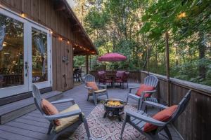 Bear Paw by NW Comfy Cabins - 4hvězdičkové hotely ve městě Leavenworth