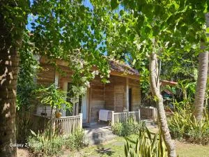 ELEVEN PENIDA HOSTEL SPORTS bar - Падангбай