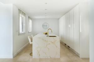 Dream beach-side villa with sea views & close to golf