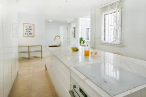 Dream beach-side villa with sea views & close to golf