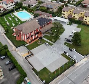 Hotel Residence - Il Giardino del Cigno - Fraforeano