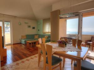 Apartment Villa Molina - One-Bedroom Apartment with Terrace and Sea View