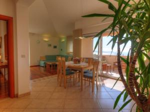 Apartment Villa Molina - One-Bedroom Apartment with Terrace and Sea View