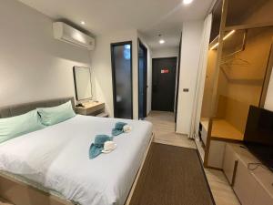 EDGE Central Pattaya Super Condo