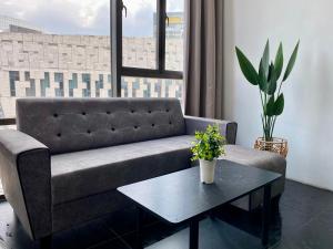 PJ Suites 5pax 1utama MRT FreeCarpark XiaomiTV