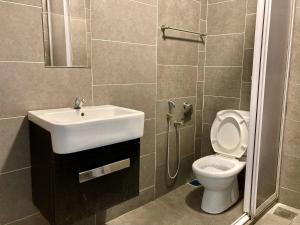 PJ Suites 5pax 1utama MRT FreeCarpark XiaomiTV
