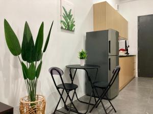 PJ Suites 5pax 1utama MRT FreeCarpark XiaomiTV