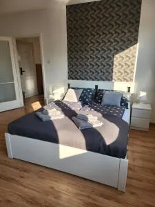 LIZO Deluxe apartman - Ezrespuszta