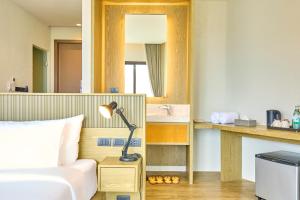 Beyond Skywalk Nangshi