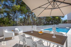 Villa Emiliana by Abahana Villas